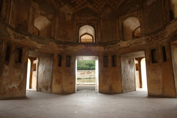 Hiran Minar Image 4
